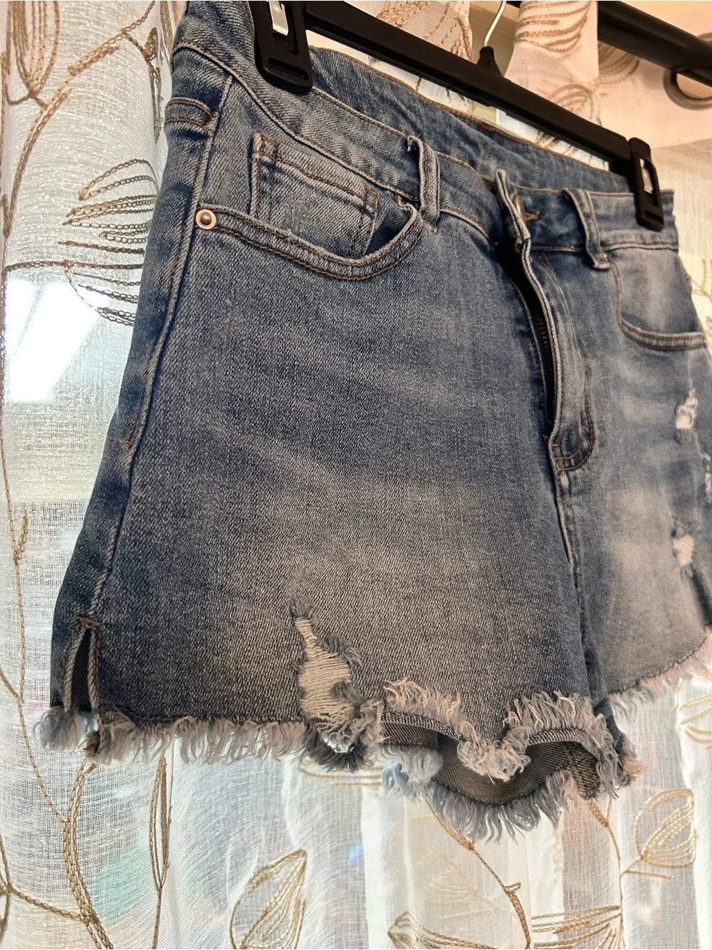 Women’s Distressed Denim Shorts - Washed Blue